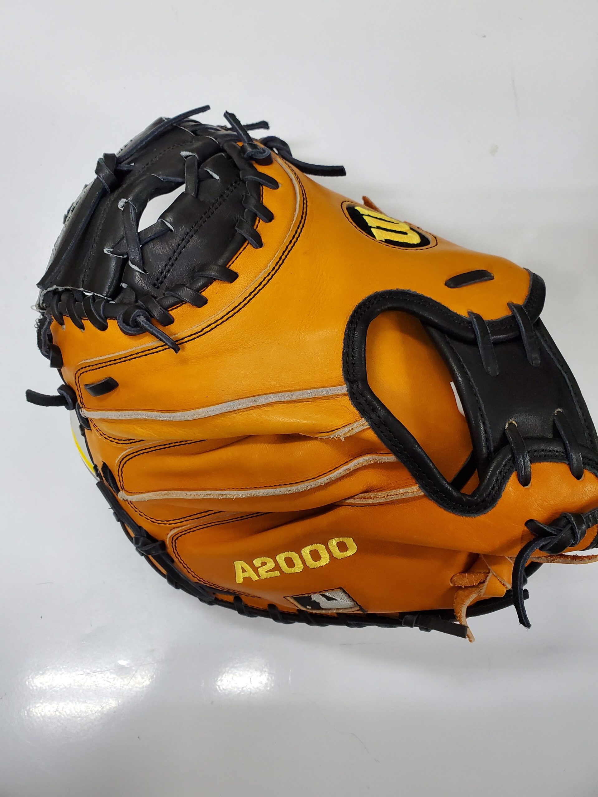 New Wilson A2000 PUDGE Right Hand Throw Catcher Glove 32.5 FREE SHIPPING BB Grandslam